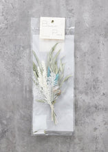 Load image into Gallery viewer, Dried Grasses Bouquet