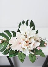 Load image into Gallery viewer, Silk Magnolia Branch in Blush Pink - 19"