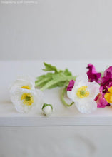 Load image into Gallery viewer, Faux Poppy Flowers in White