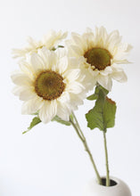 Load image into Gallery viewer, Artificial Flowers Sunflower in Cream
