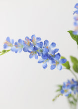Load image into Gallery viewer, Vinca Artificial Flowers in Ombre Blue
