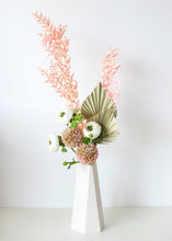 Load image into Gallery viewer, Silk Ranunculus in Cream - 13"

