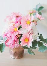 Load image into Gallery viewer, Artificial Cosmos Flowers in Pink - 3-4" Blooms
