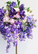 Load image into Gallery viewer, Silk Iris Stem in Purple - 28"
