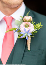 Load image into Gallery viewer, Silk Ranunculus in Pink Cream - 13"
