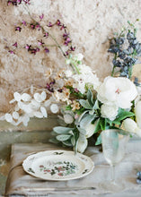 Load image into Gallery viewer, Faux Lunaria Silver Dollar - 29"
