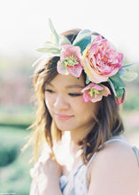 Load image into Gallery viewer, Helleborus Artificial Flowers in Violet Pink
