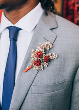 Load image into Gallery viewer, Preserved Pepper Berries in Ivory

