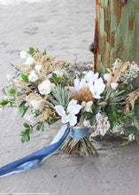 Load image into Gallery viewer, Silk Magnolia in Cream White - 19"
