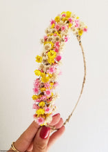 Load image into Gallery viewer, Dried Star Flower
